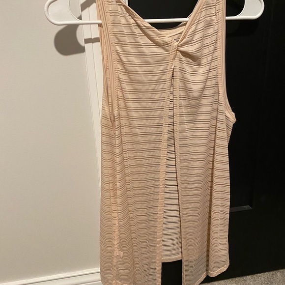 Lululemon Tie Tank Top - Picture 2 of 3